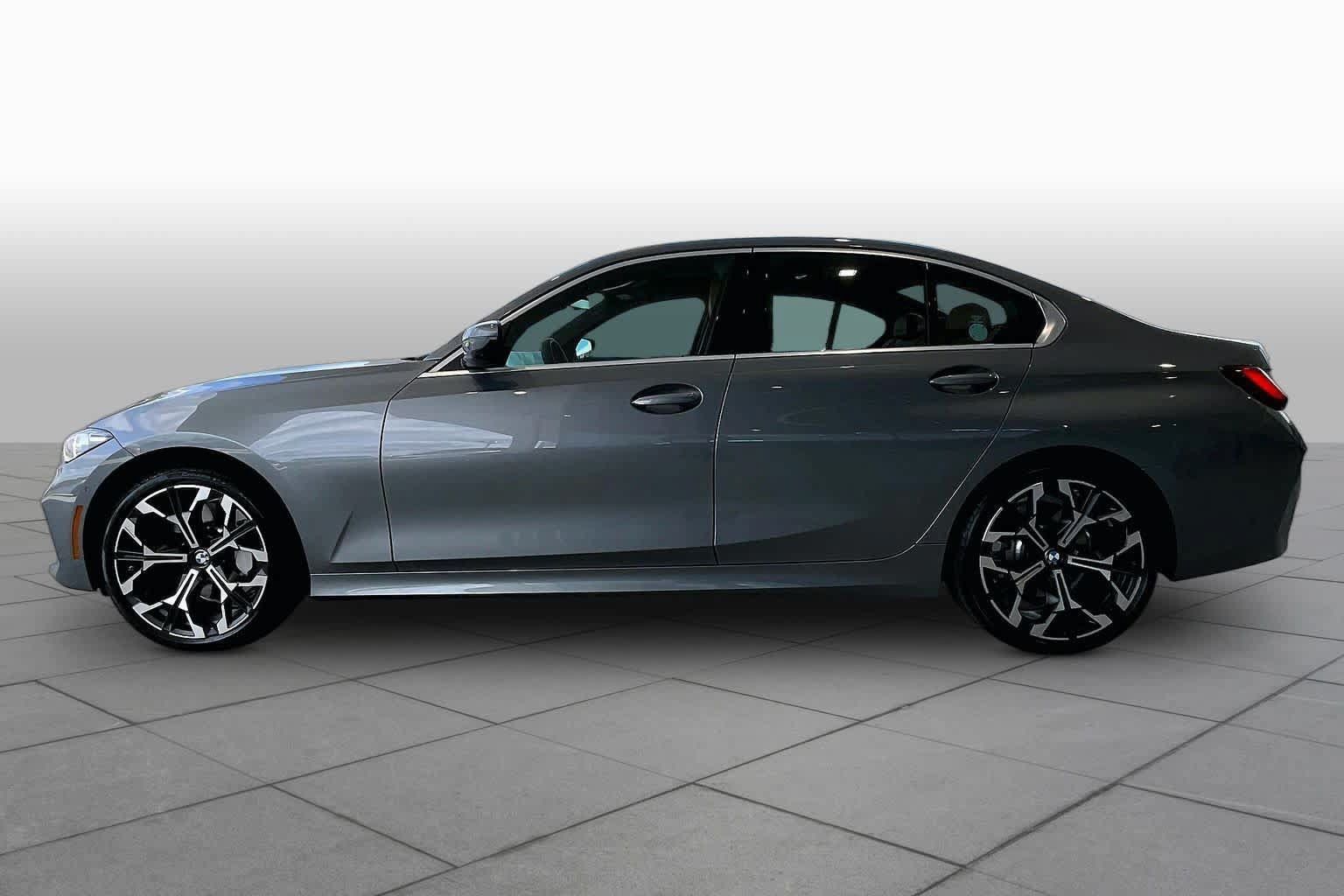 Used 2026 BMW 330i Sedan RWD image 32