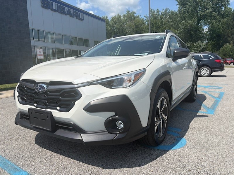 Used 2024 Subaru Crosstrek 2.0i Premium AWD/4WD image 1