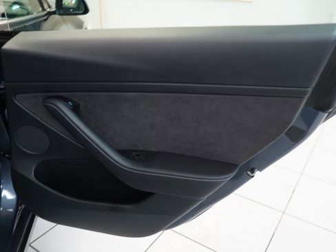 Used 2022 Tesla Model 3 Performance AWD/4WD image 29