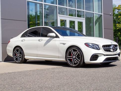 Used 2019 Mercedes-Benz E 63 AMG S w/ Driver Assistance Package image 3