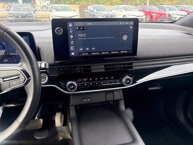 Used 2024 Honda Prologue EX image 13