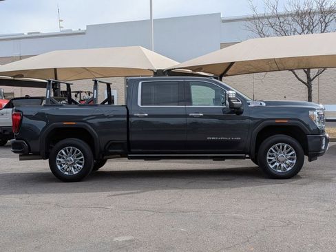 Used 2022 GMC Sierra 3500 Denali w/ Denali Ultimate Package image 3