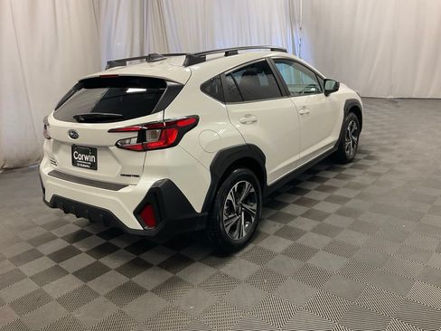 Used 2026 Subaru Crosstrek 2.5i Premium AWD/4WD image 2