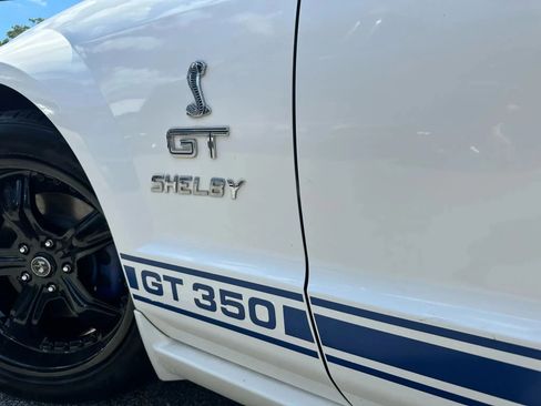 Used 2007 Ford Mustang GT Premium image 11