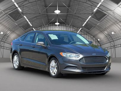 Used 2016 Ford Fusion SE