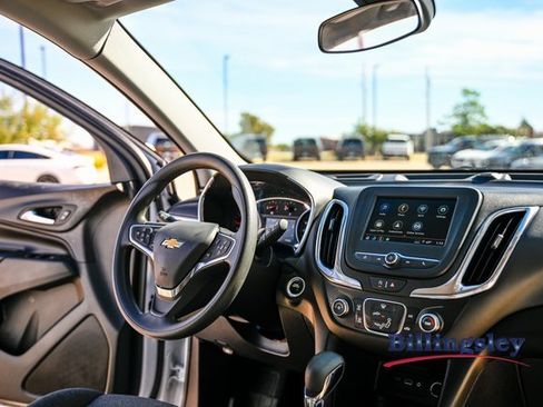 Used 2023 Chevrolet Equinox LT w/ LPO, Floor Liner Package image 15
