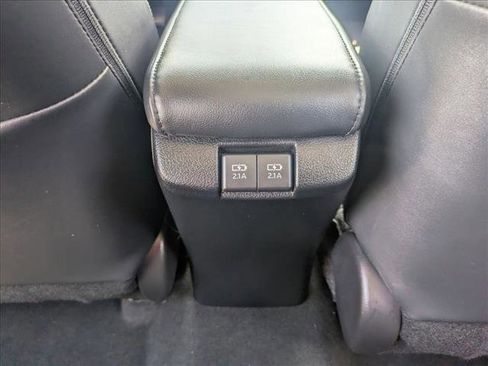 Certified 2022 Toyota Prius Prime XLE FWD image 15