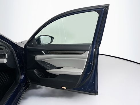 Used 2020 Honda Accord EX-L image 33