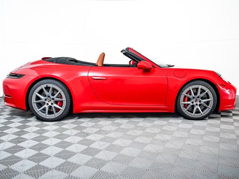 New 2026 Porsche 911 Carrera 4S image 10