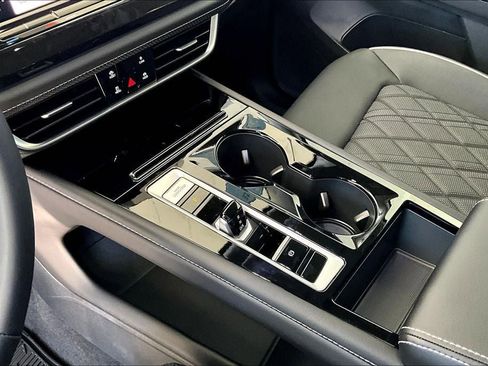 New 2026 Volkswagen Atlas SEL Premium R-Line image 17