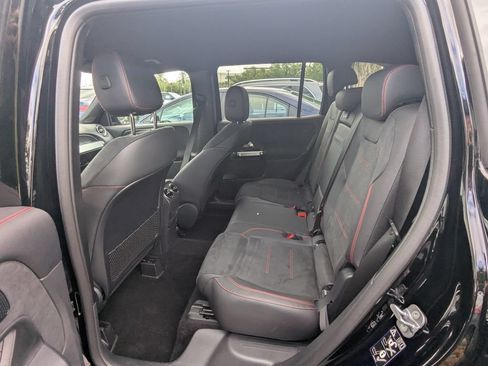 Certified 2024 Mercedes-Benz GLB 250 image 24