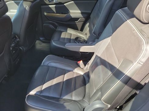 Used 2017 GMC Acadia Denali FWD image 12
