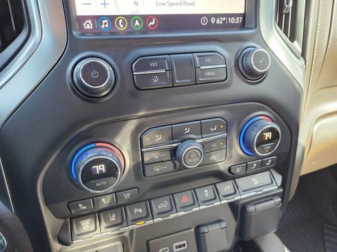 Used 2020 Chevrolet Silverado 3500 LTZ w/ LTZ Premium Package image 25