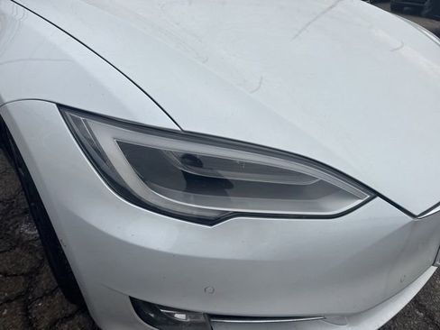 Used 2019 Tesla Model S Long Range image 2