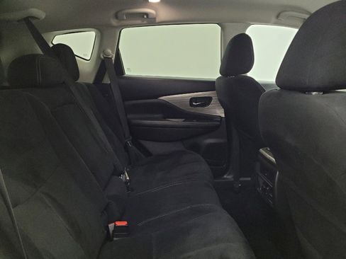 Used 2018 Nissan Murano SV image 19