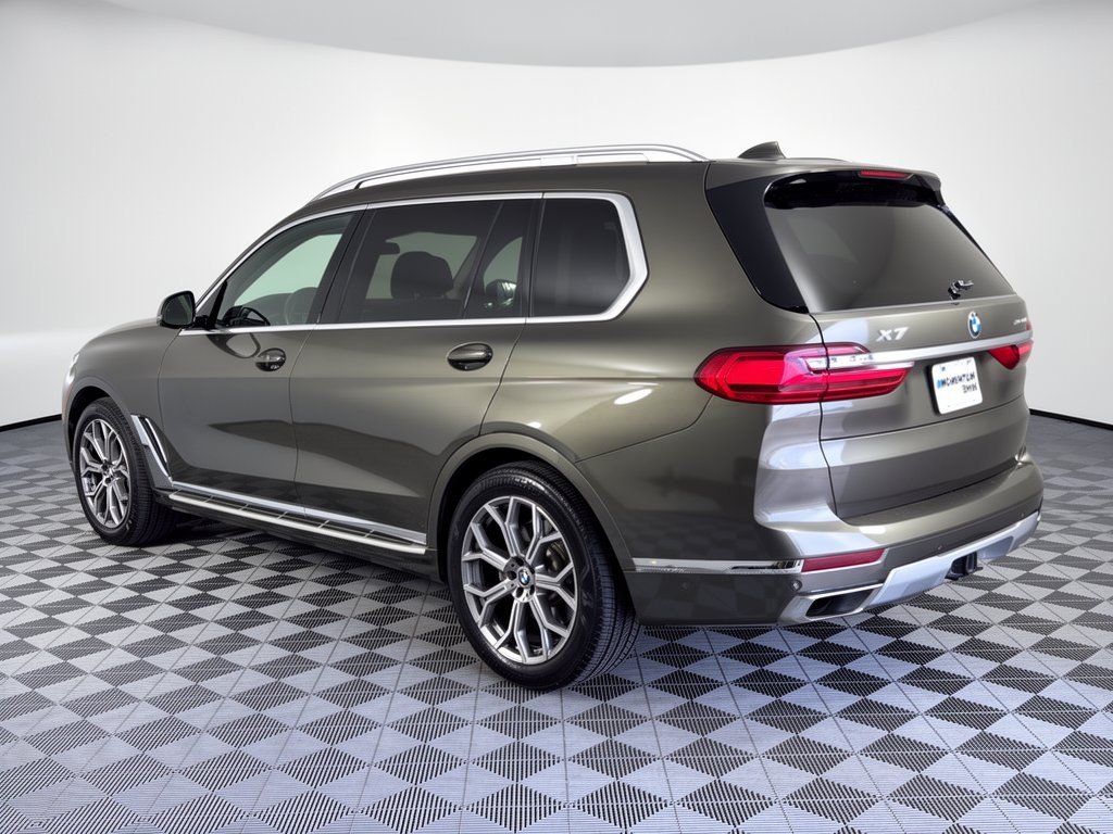 Used 2022 BMW X7 xDrive40i w/ Executive Package AWD/4WD image 3