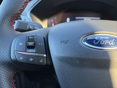 New 2026 Ford Escape ST-Line w/ Cold Weather Package image 18