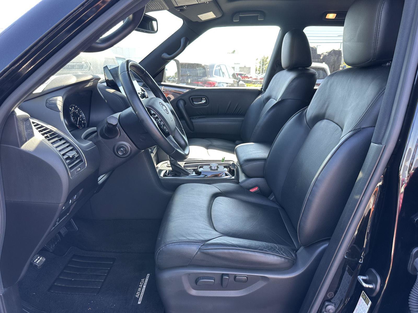 Used 2023 Nissan Armada SL w/ Midnight Edition Package AWD/4WD image 9