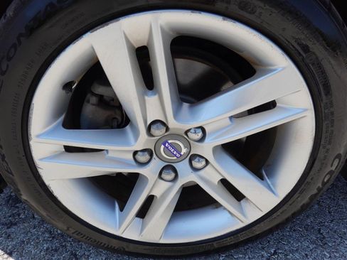 Used 2015 Volvo V60 T5 Premier w/ Convenience Package FWD image 9