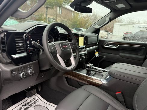 New 2026 GMC Sierra 1500 Elevation w/ Elevation Premium Package image 13