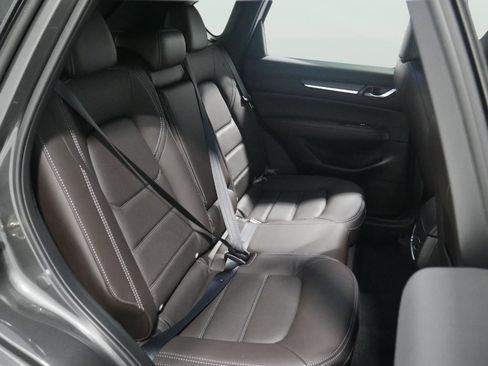 New 2025 MAZDA CX-5 Signature AWD/4WD image 16