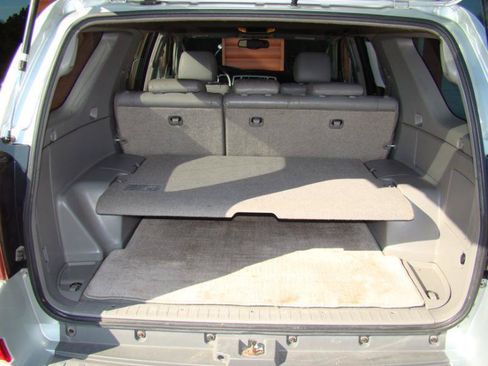 Used 2004 Toyota 4Runner Limited AWD/4WD image 19
