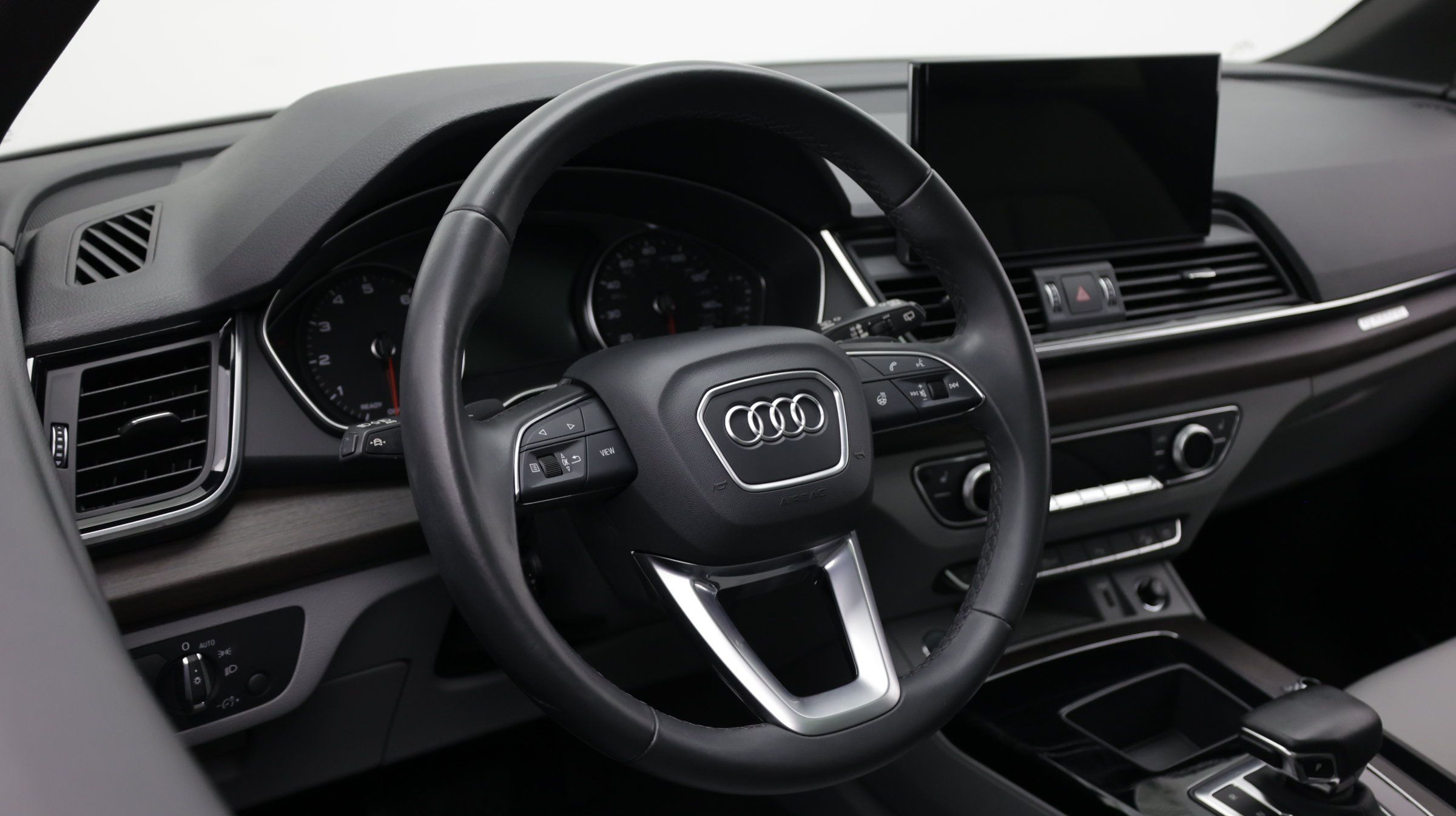 Used 2023 Audi Q5 2.0T Premium w/ Convenience Package AWD/4WD image 12