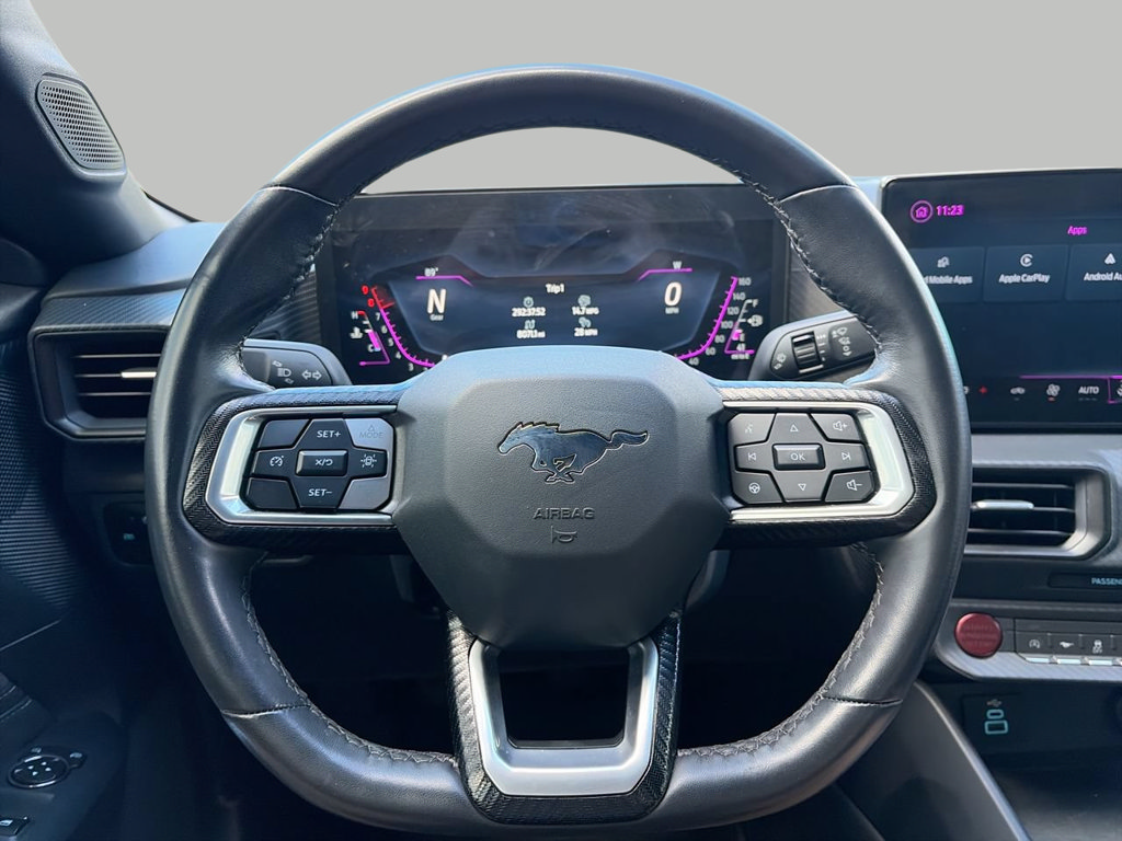 Used 2025 Ford Mustang GT RWD image 28