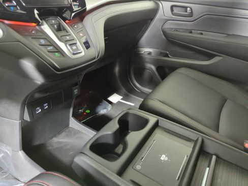 New 2026 Honda Odyssey Sport-L image 19