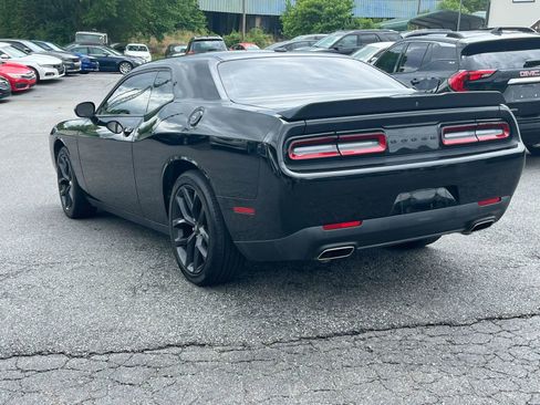 Used 2020 Dodge Challenger SXT w/ Blacktop Package RWD image 4