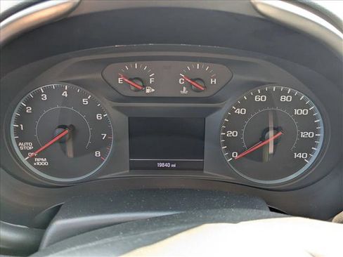 Used 2022 Chevrolet Malibu RS image 3