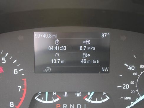 Used 2022 Ford Escape SE image 26