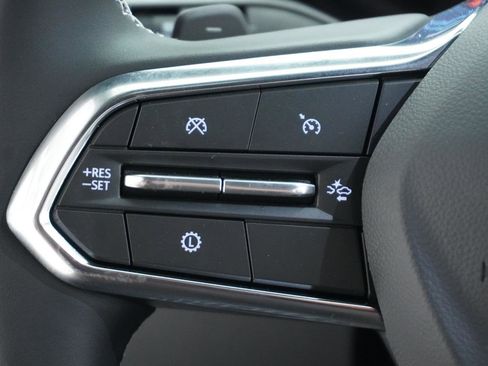 New 2026 Chevrolet Traverse LT w/ Driver Confidence Package FWD image 22