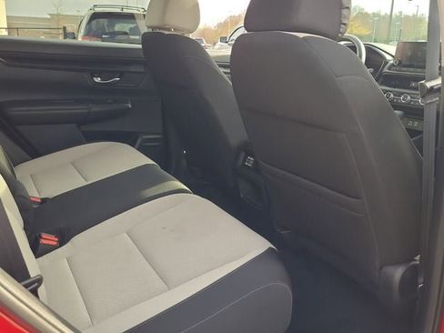 Used 2023 Honda CR-V EX image 13