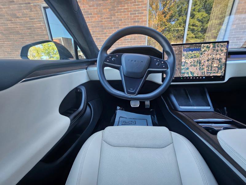 Used 2023 Tesla Model S AWD/4WD image 4
