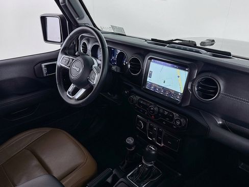 Used 2022 Jeep Wrangler Unlimited Sahara image 15