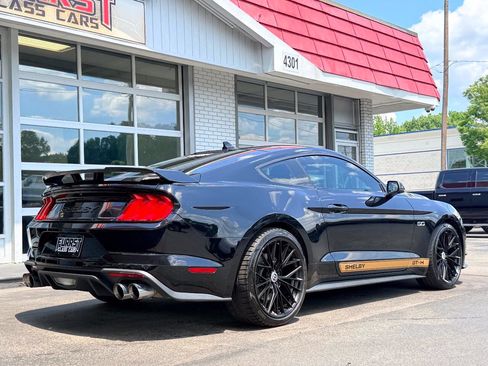 Used 2022 Ford Mustang GT Premium w/ GT Performance Package RWD image 3