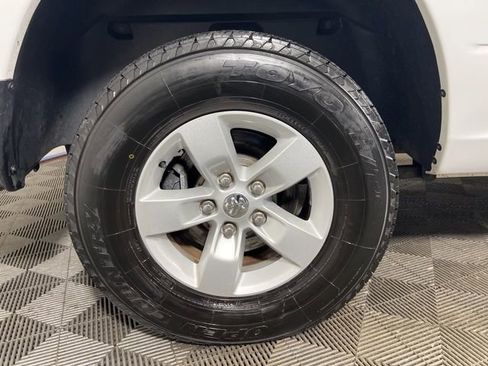 Used 2019 RAM 1500 Classic SLT image 13