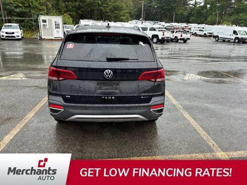 Used 2023 Volkswagen Taos SE w/ Panoramic Sunroof Package AWD/4WD image 7