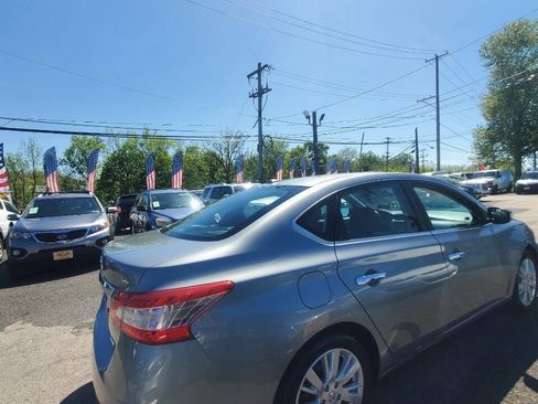 Used 2013 Nissan Sentra SL w/ Leather Pkg FWD image 6