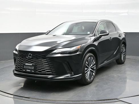 Used 2025 Lexus RX 350 w/ Convenience Package AWD/4WD image 2