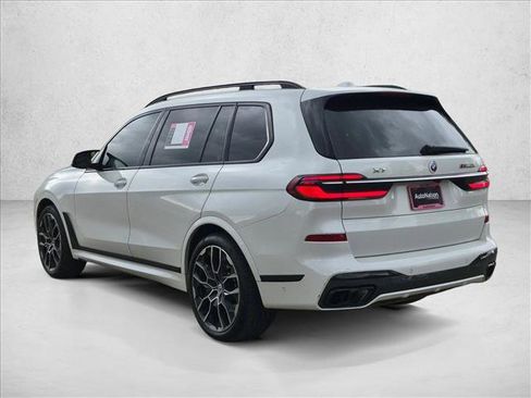Used 2023 BMW X7 M60i w/ Executive Package AWD/4WD image 7