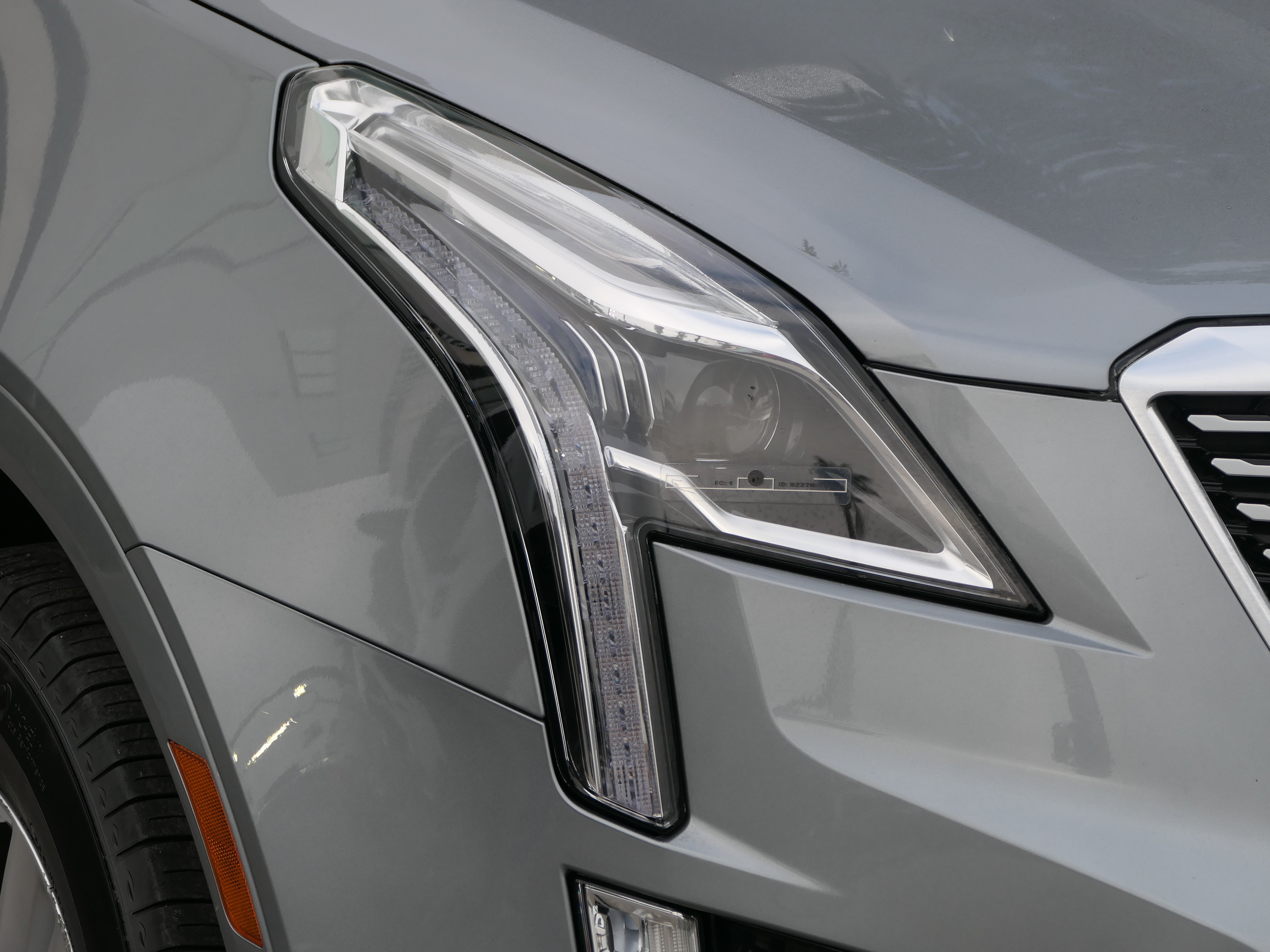 Certified 2024 Cadillac XT5 Luxury FWD image 10