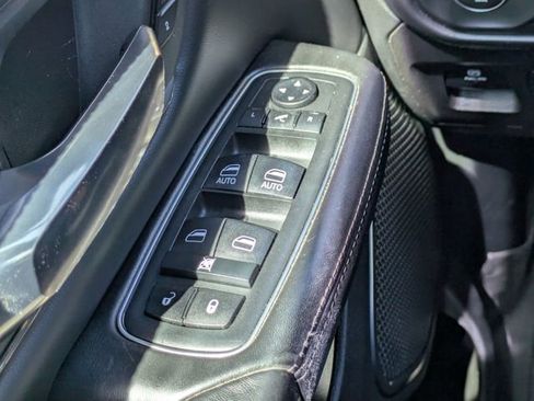 Used 2021 RAM 1500 Limited w/ Body Color Bumper Group image 27