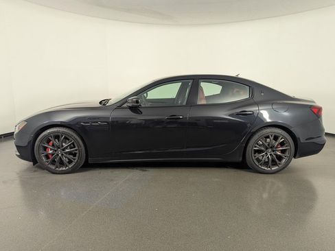 Used 2022 Maserati Ghibli Modena Q4 image 5