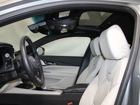 Certified 2025 Cadillac CT4 Premium Luxury AWD/4WD image 9