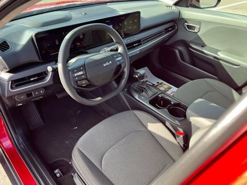 Certified 2025 Kia K4 FWD image 15