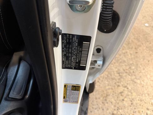 Used 2026 Hyundai Venue SEL FWD image 28