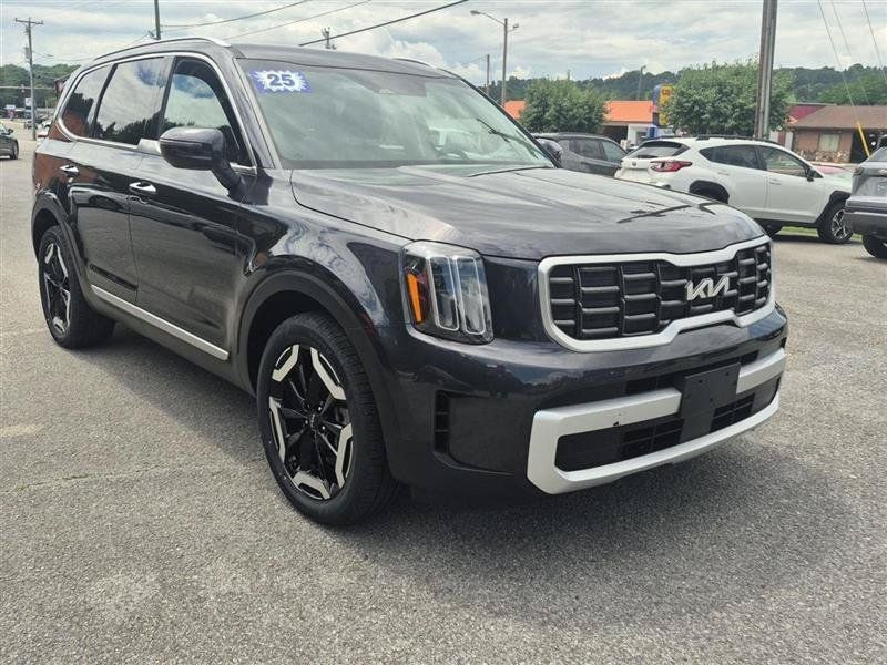 Used 2025 Kia Telluride S AWD/4WD image 8