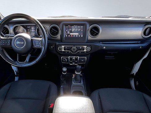 Used 2021 Jeep Gladiator Sport AWD/4WD image 17